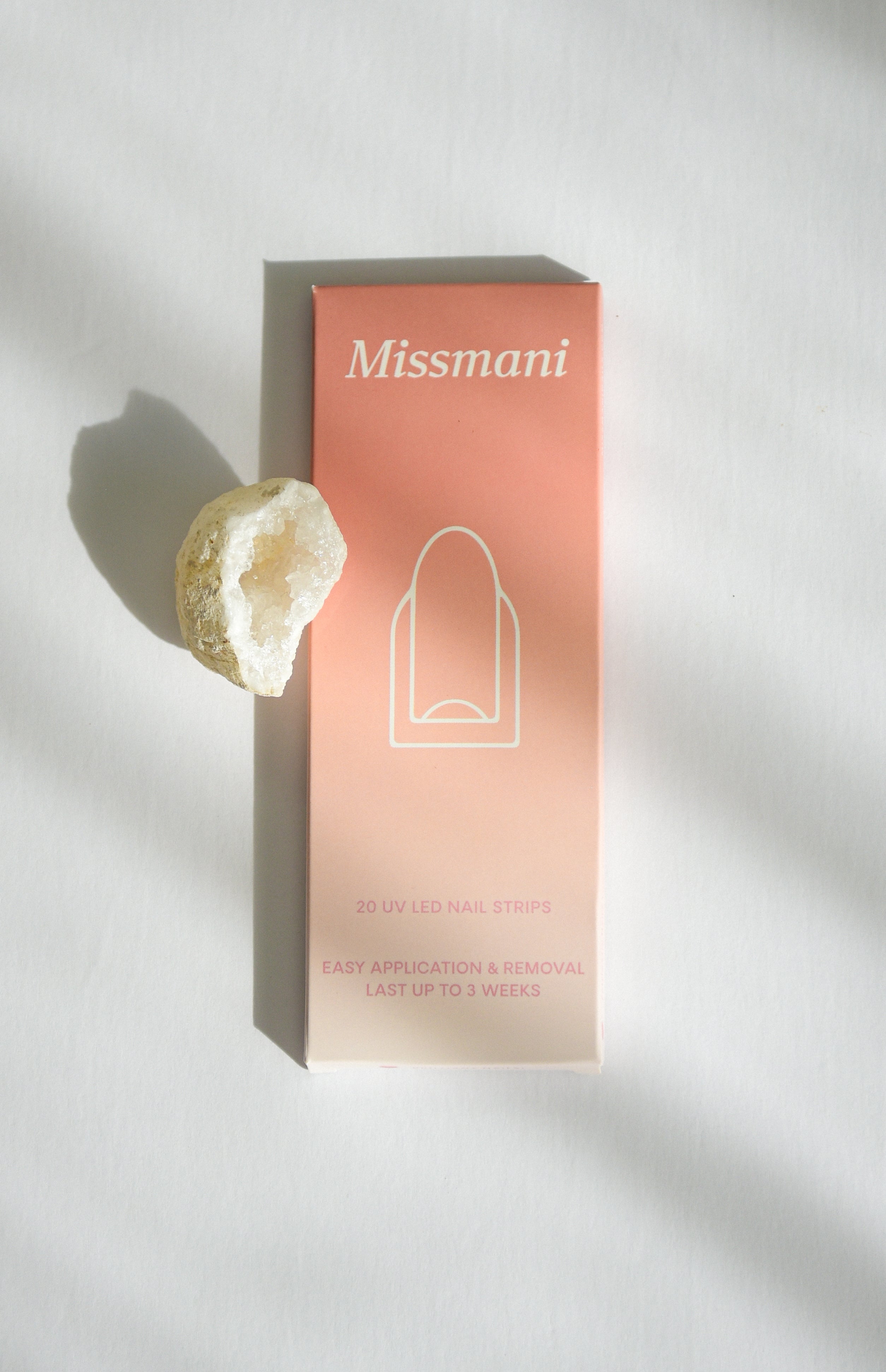 Compact Missmani Starter Kit with 3 colors and UV Lamp